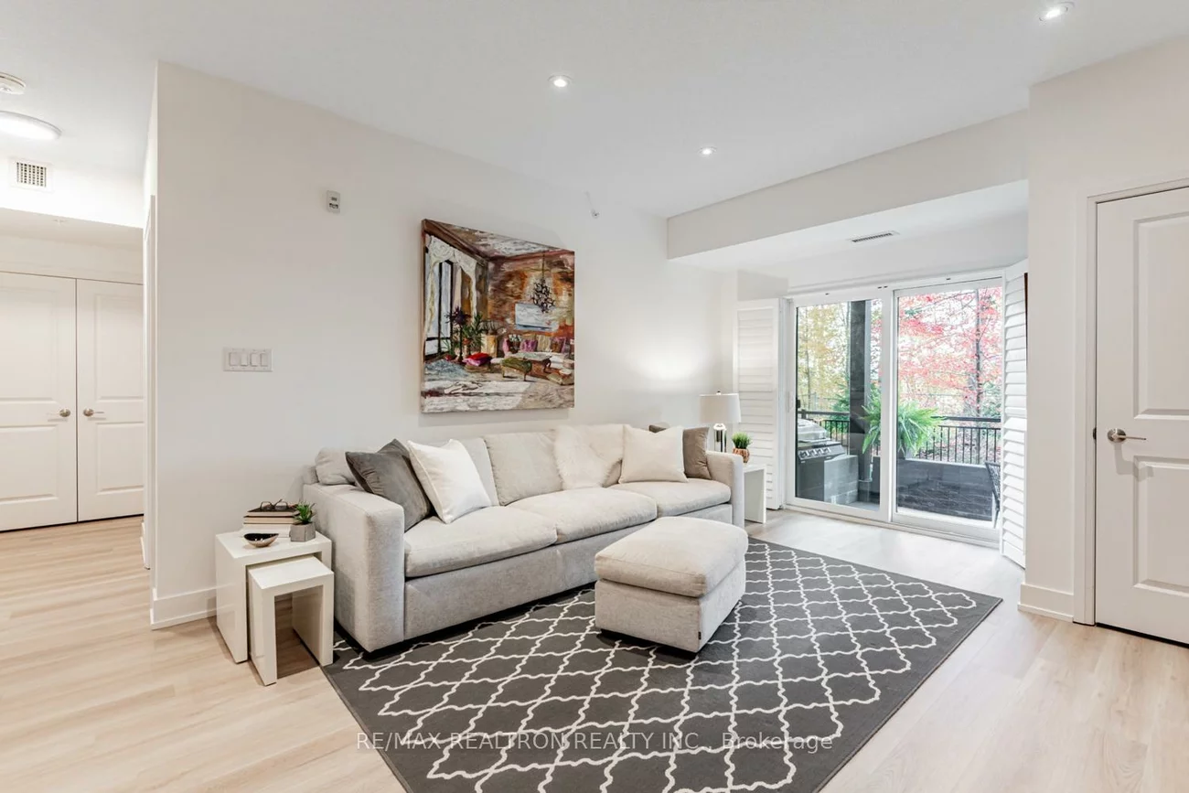 302, Essa, Ardagh, Barrie