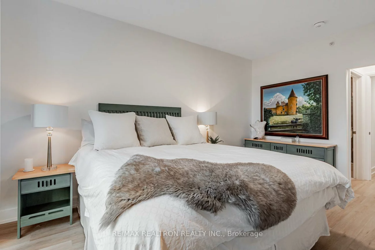 302, Essa, Ardagh, Barrie