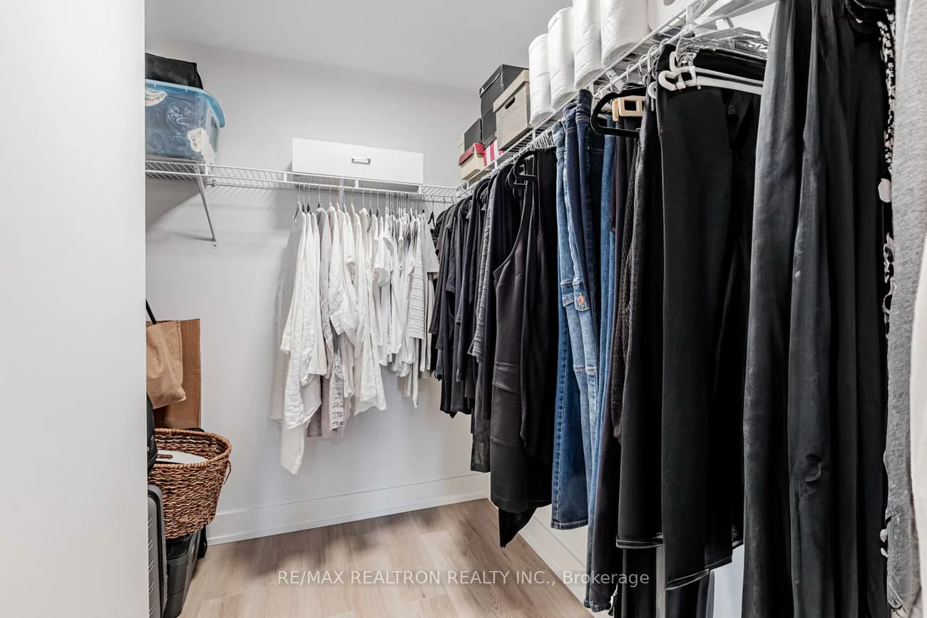 302, Essa, Ardagh, Barrie