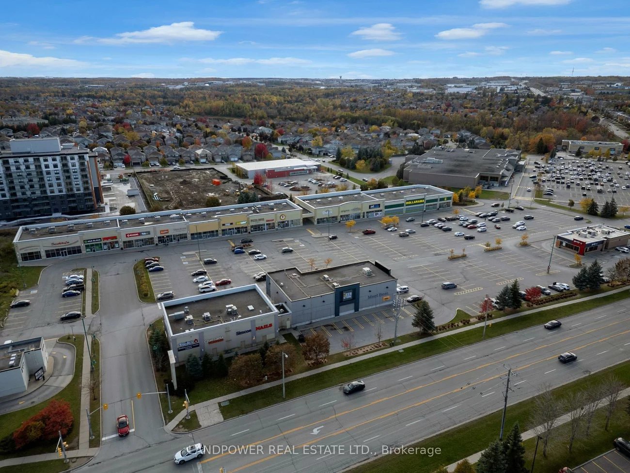 681, Yonge, Painswick South, Barrie