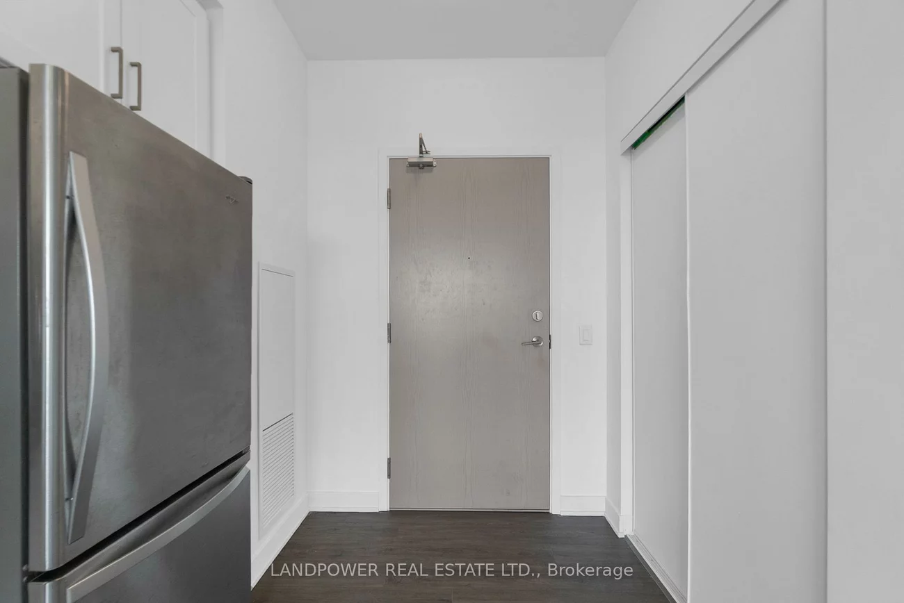 681, Yonge, Painswick South, Barrie