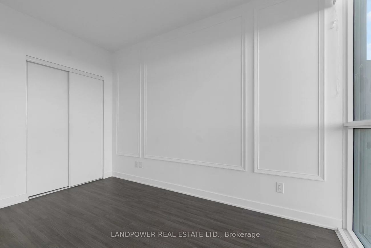 681, Yonge, Painswick South, Barrie