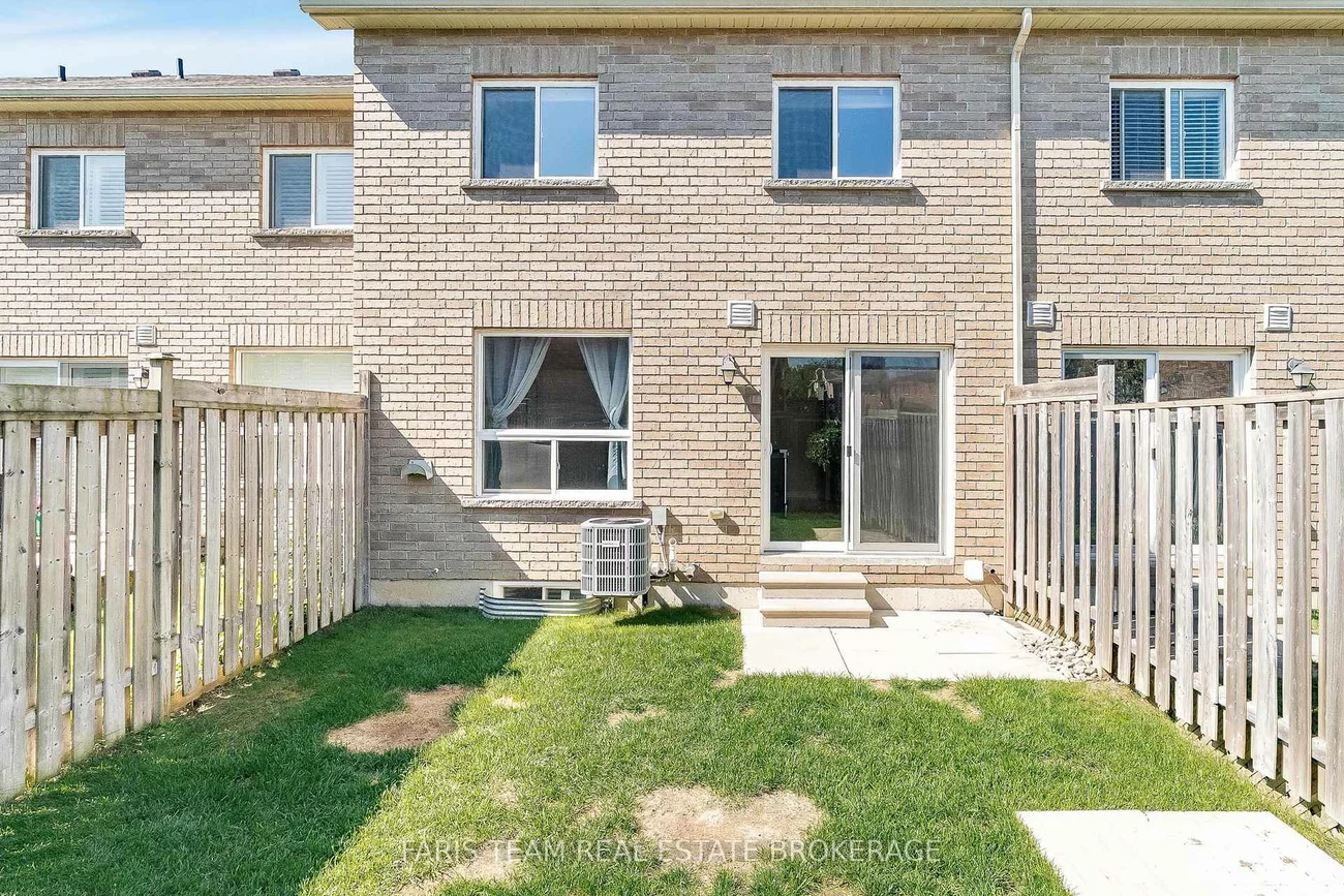 30, Southwoods, Holly, Barrie