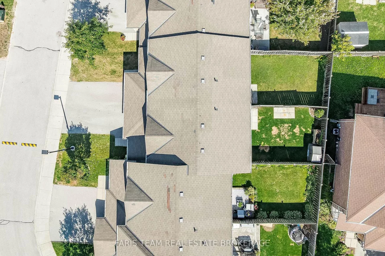 30, Southwoods, Holly, Barrie