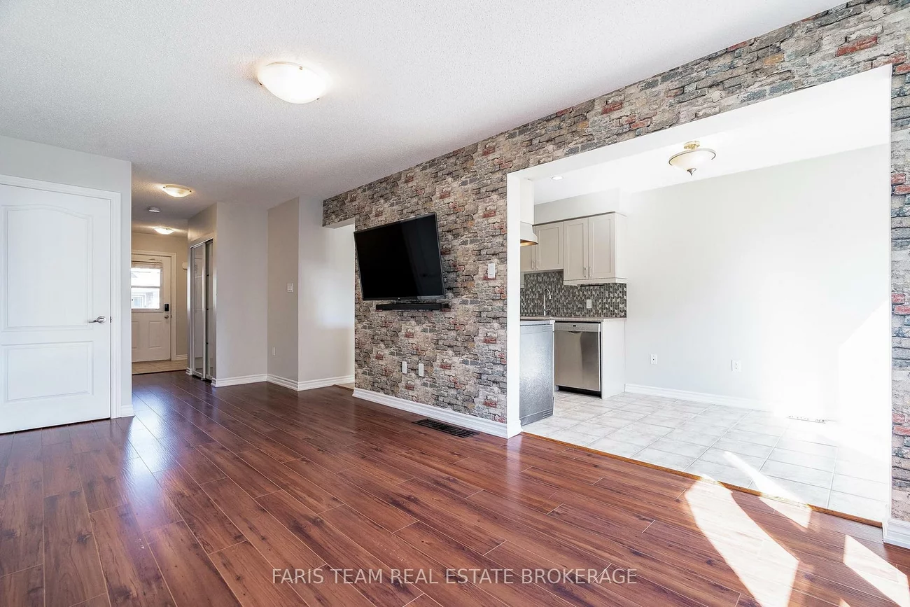 30, Southwoods, Holly, Barrie