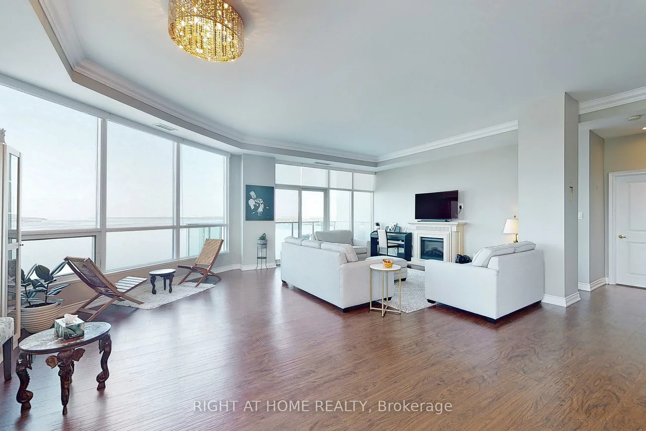 37, Ellen, Lakeshore, Barrie