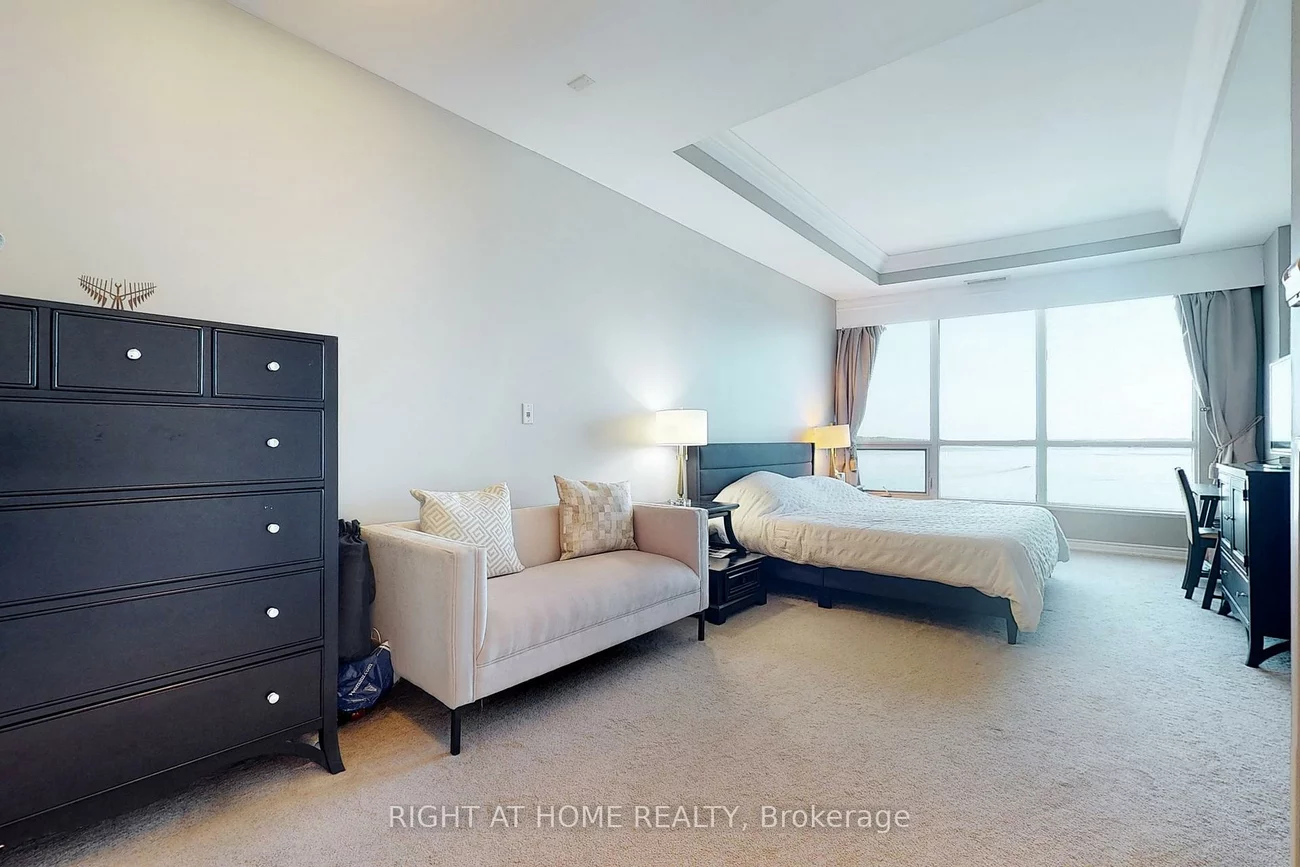 37, Ellen, Lakeshore, Barrie