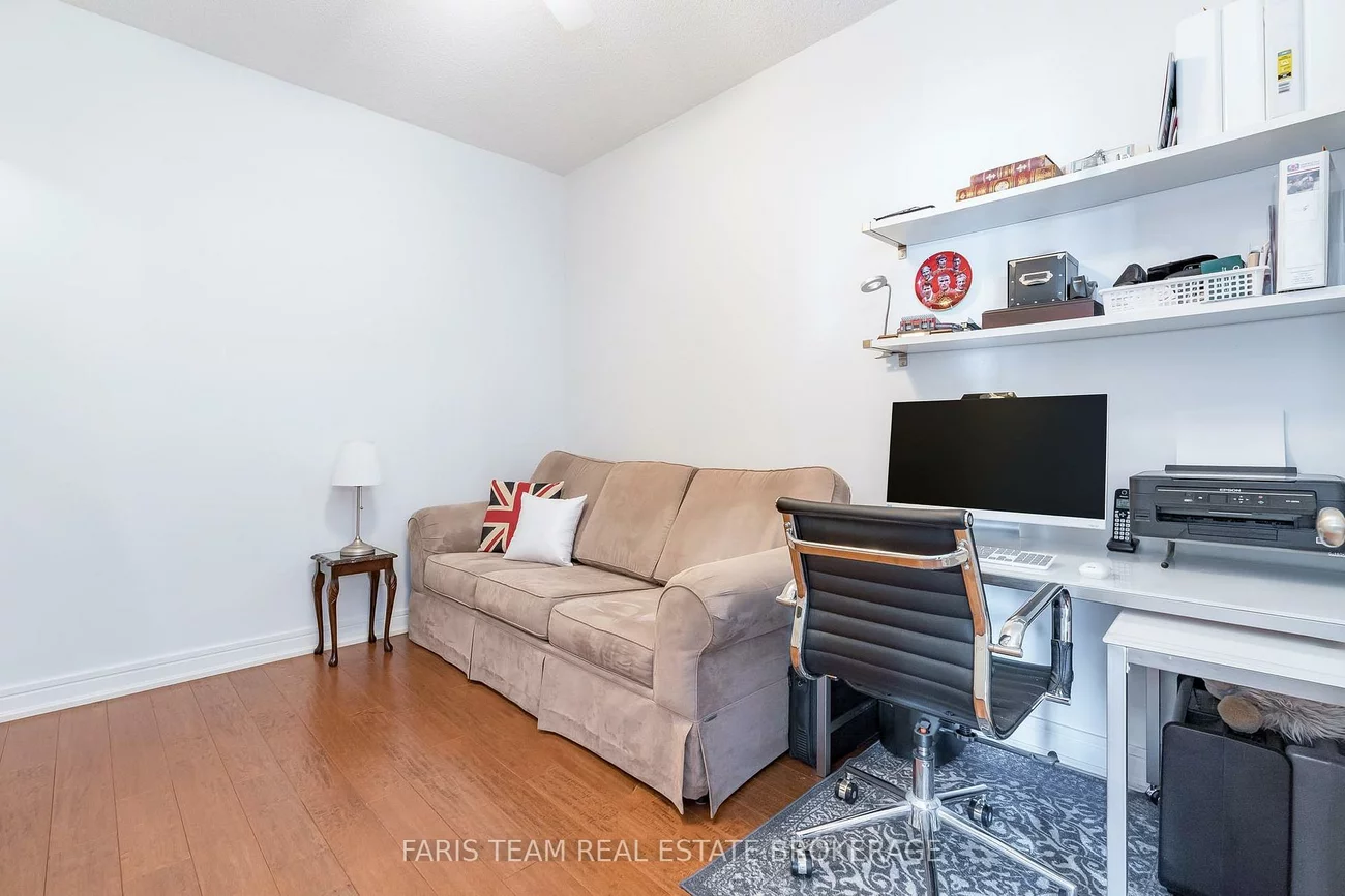 2, Toronto, City Centre, Barrie