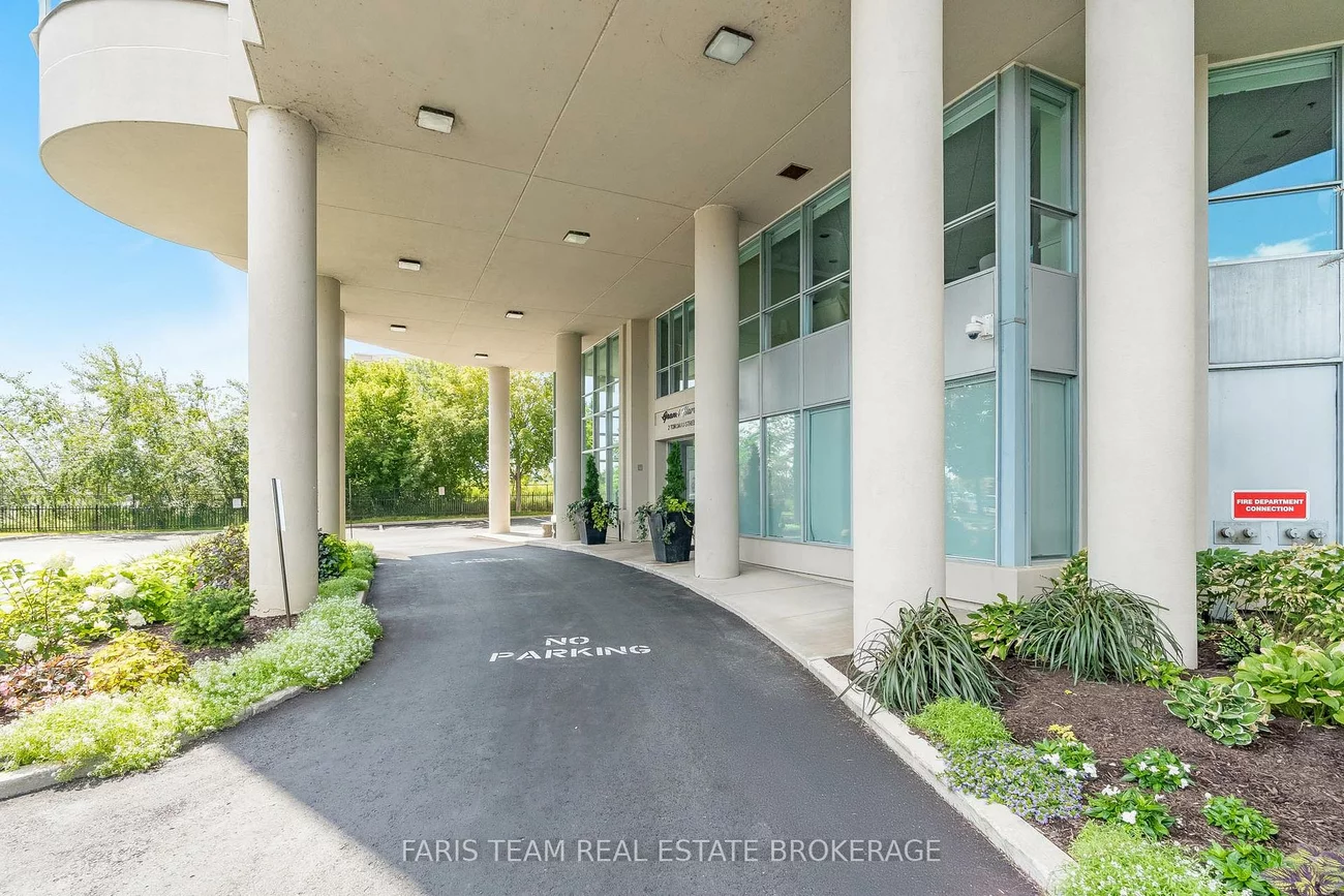 2, Toronto, City Centre, Barrie