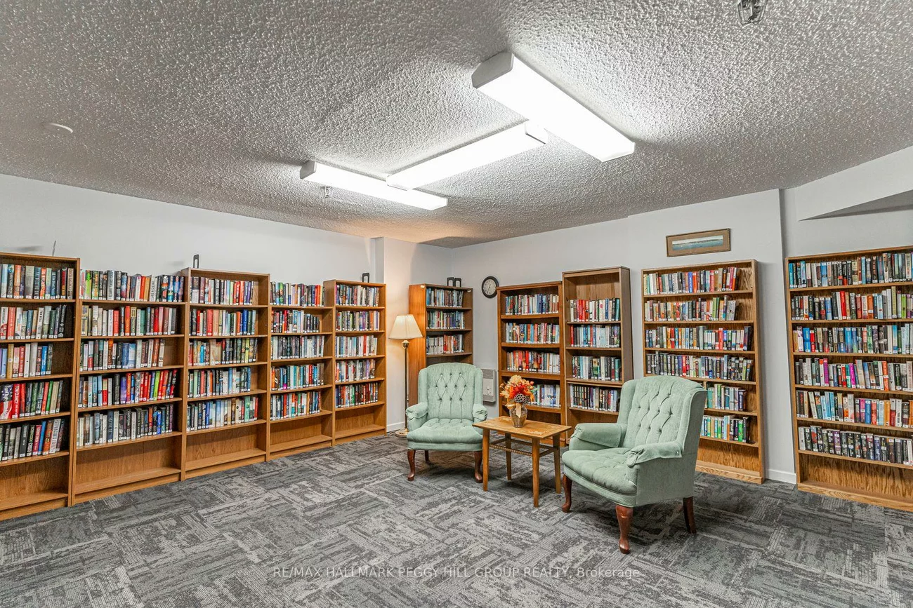 181, Collier, North Shore, Barrie