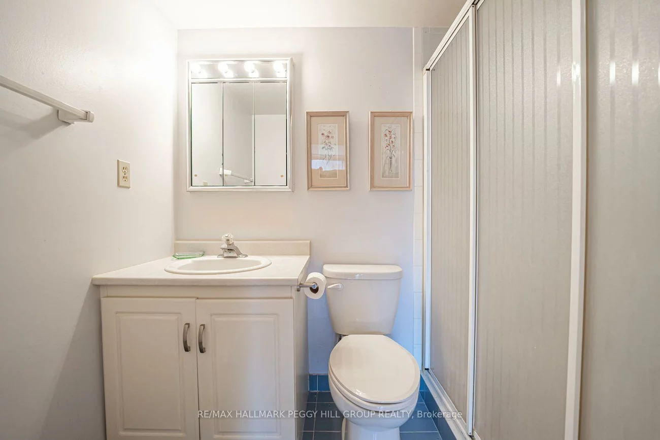 181, Collier, North Shore, Barrie