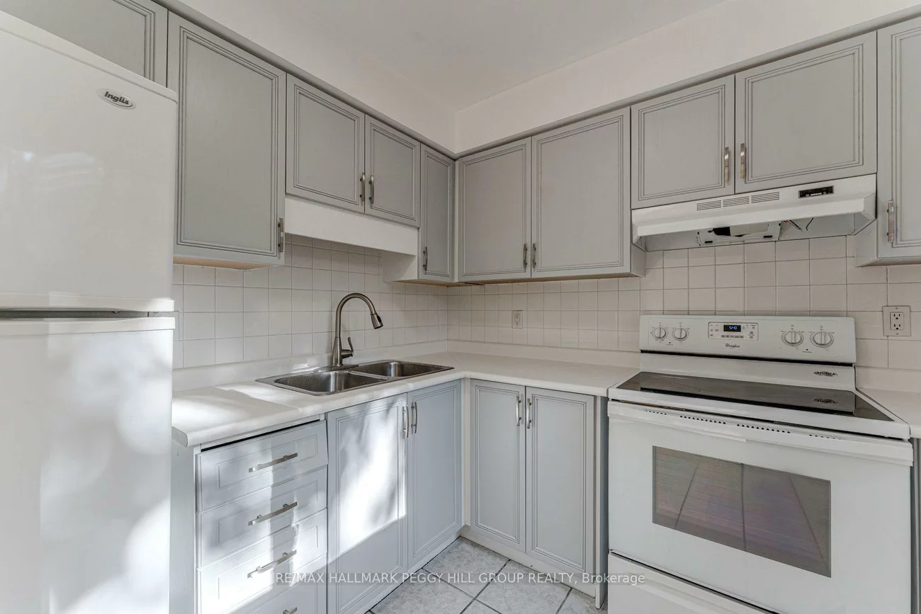 21, Evergreen, Ardagh, Barrie