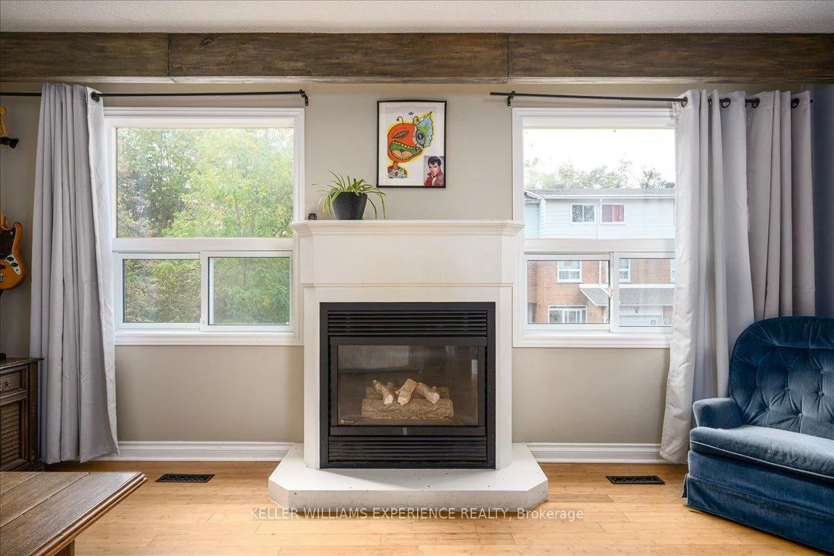 237, Steel, Codrington, Barrie