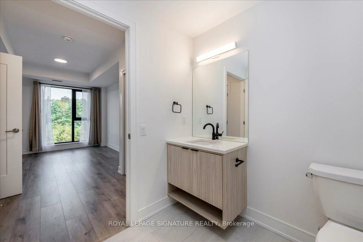 185, Dunlop, Lakeshore, Barrie