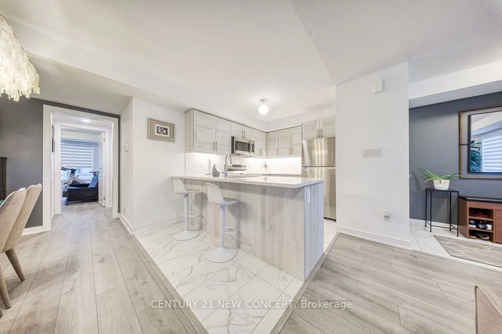 32, Magnolia, Innis-Shore, Barrie