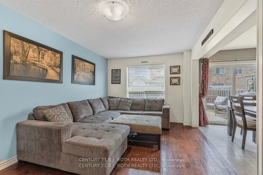 24, Southwoods, Holly, Barrie