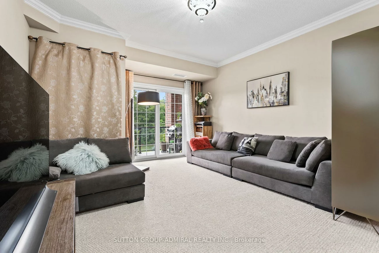 7, Greenwich, Ardagh, Barrie