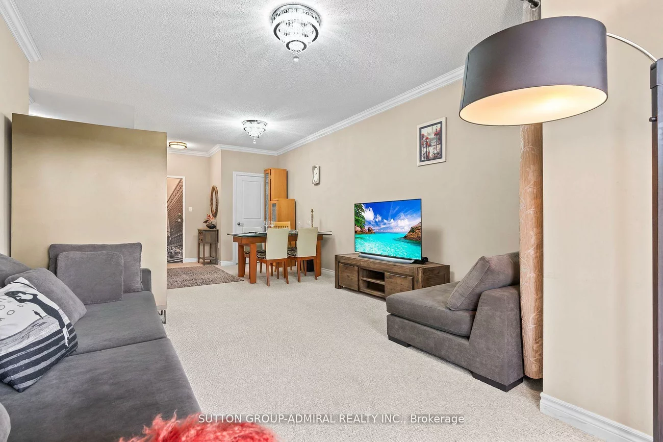 7, Greenwich, Ardagh, Barrie