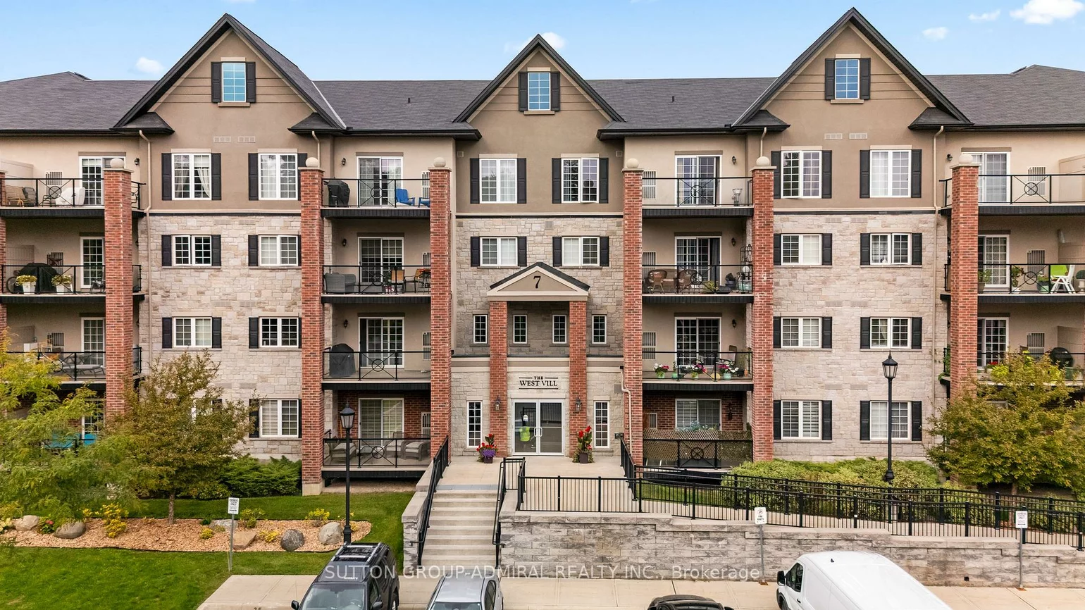 7, Greenwich, Ardagh, Barrie