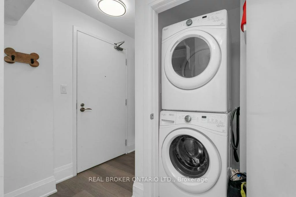 111, Worsley, City Centre, Barrie