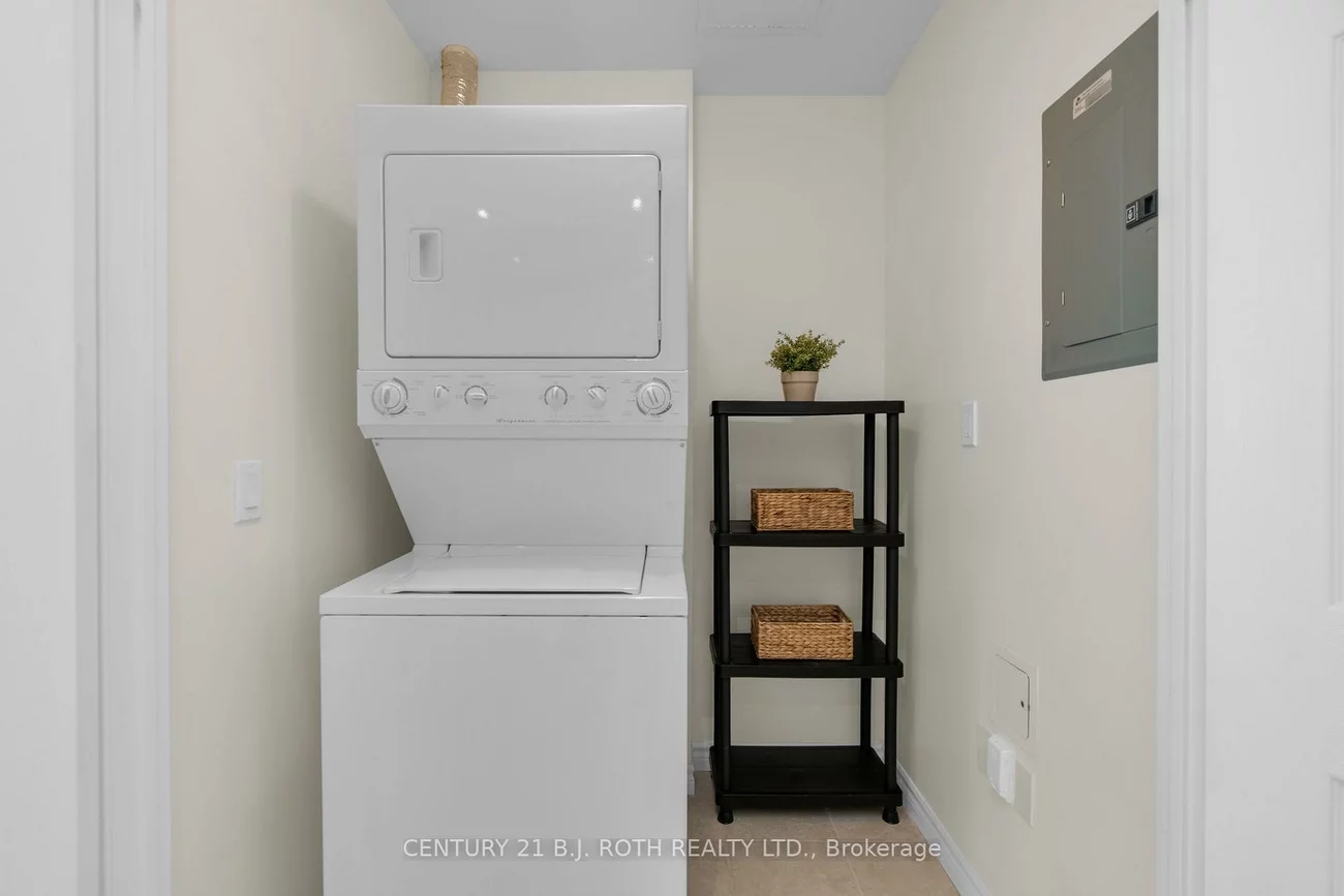 6, Toronto, City Centre, Barrie