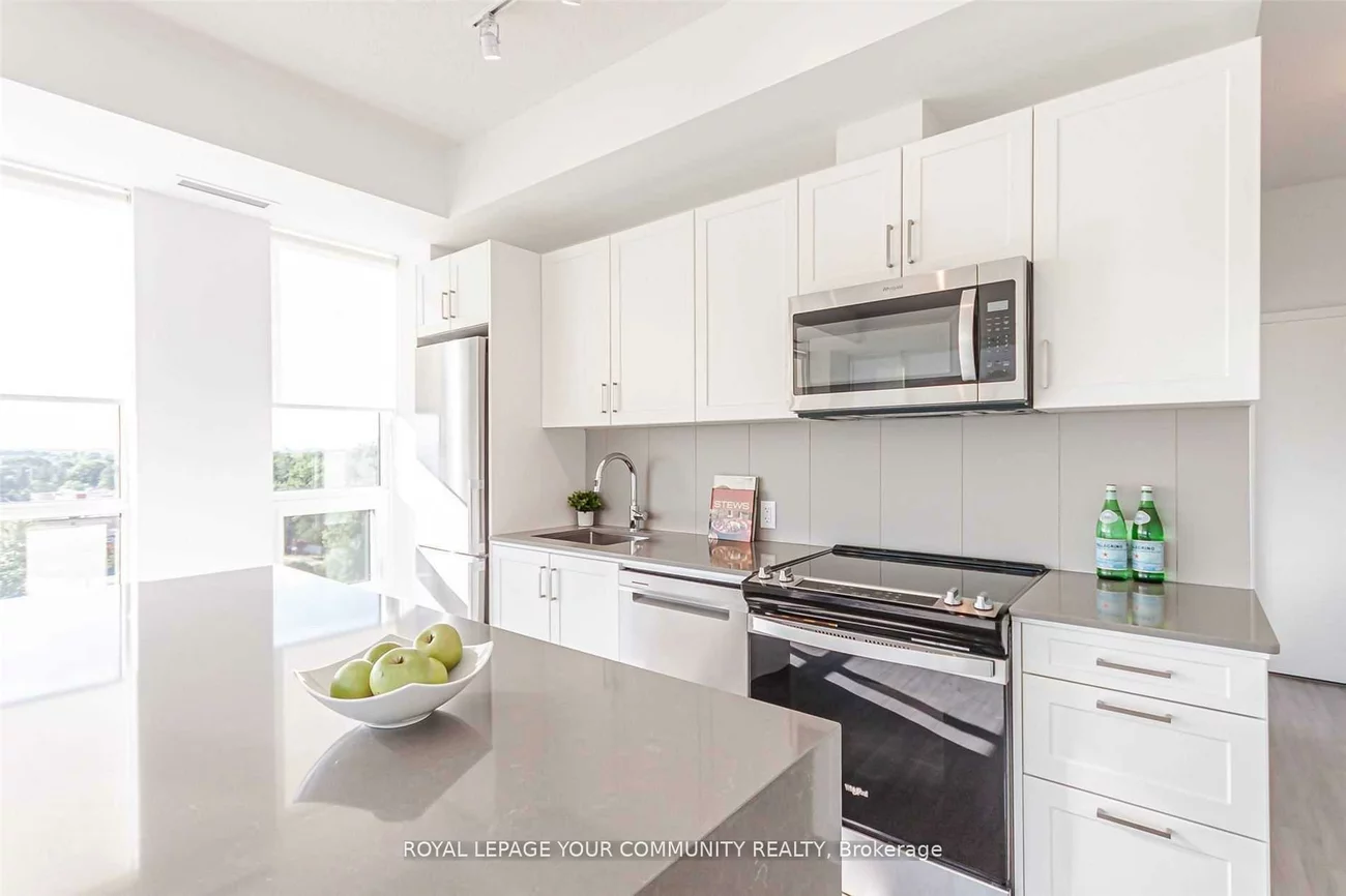 681, Yonge, Painswick South, Barrie