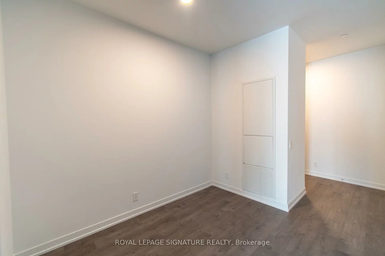 39, Mary, City Centre, Barrie