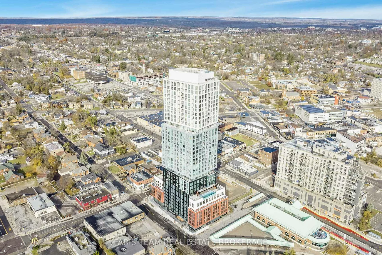 39, Mary, City Centre, Barrie