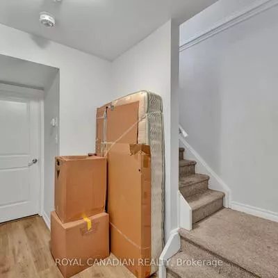 252, Penetanguishene, Georgian Drive, Barrie