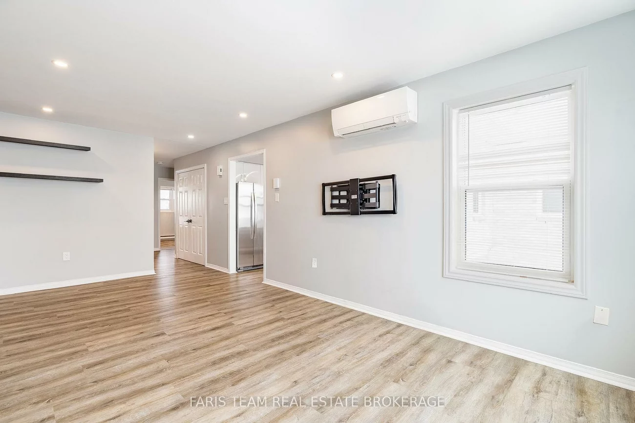 120, D'Ambrosio Drive, Painswick North, Barrie