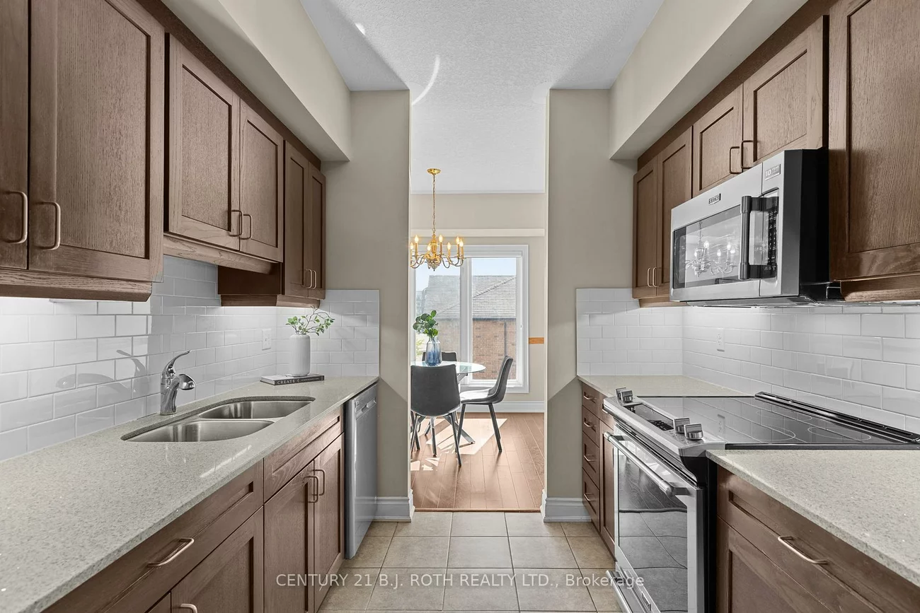 720, YONGE, Painswick South, Barrie