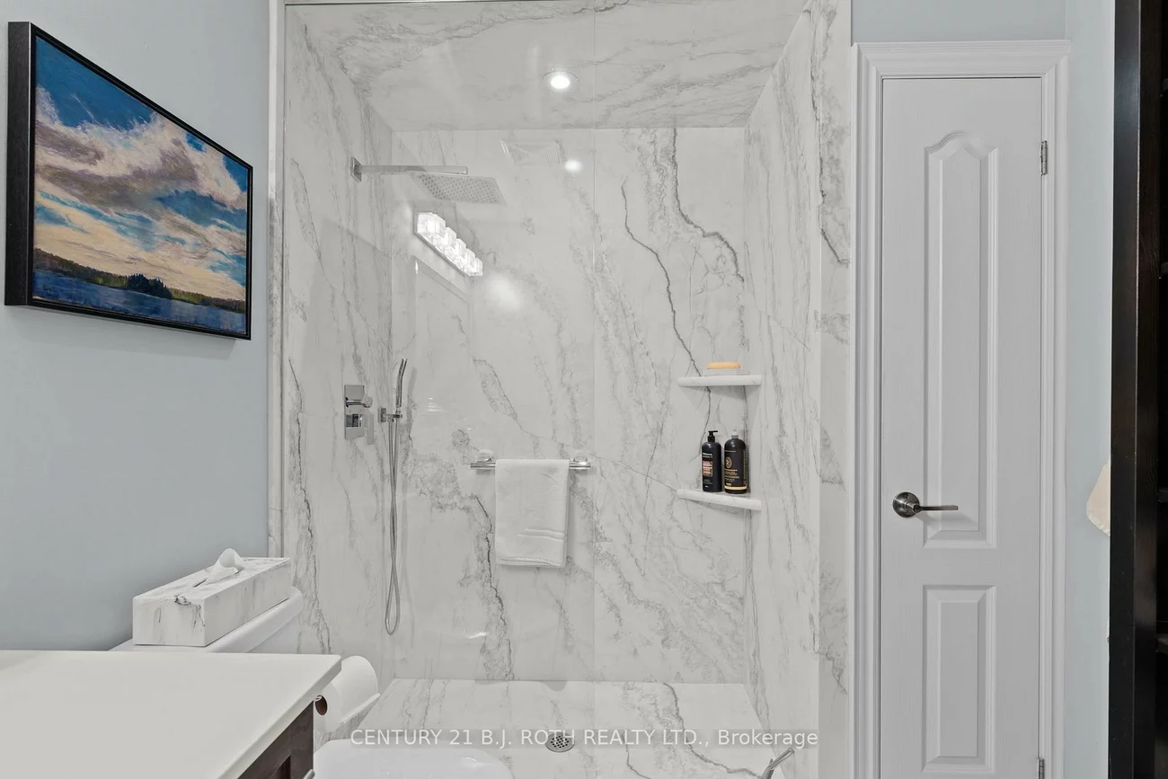 44, FERNDALE, Ardagh, Barrie