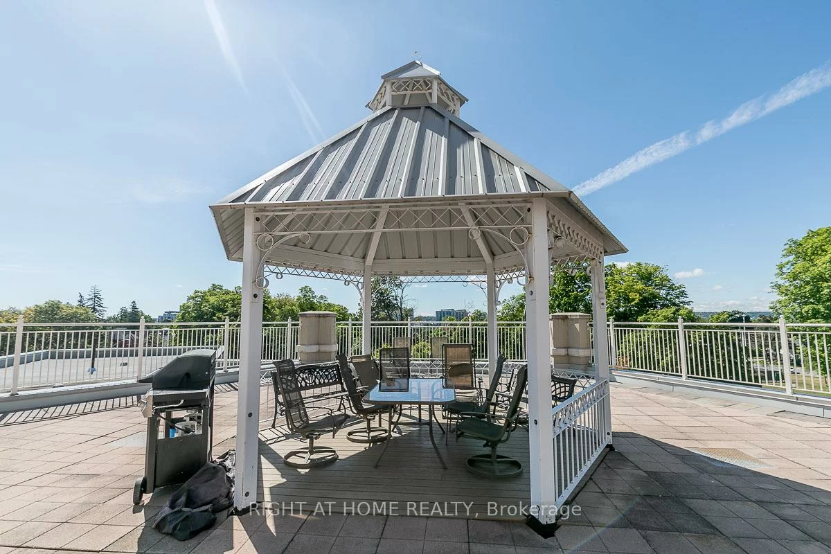 74, Ross, Queen's Park, Barrie