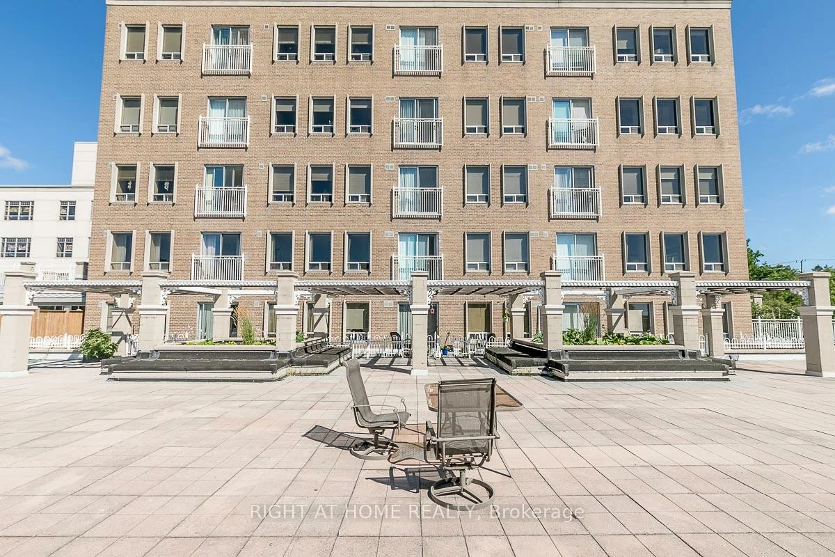 74, Ross, Queen's Park, Barrie