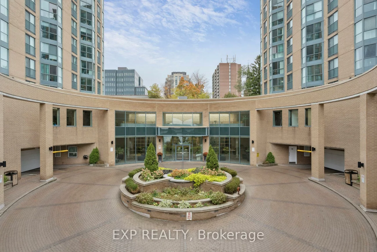 140, Dunlop, City Centre, Barrie