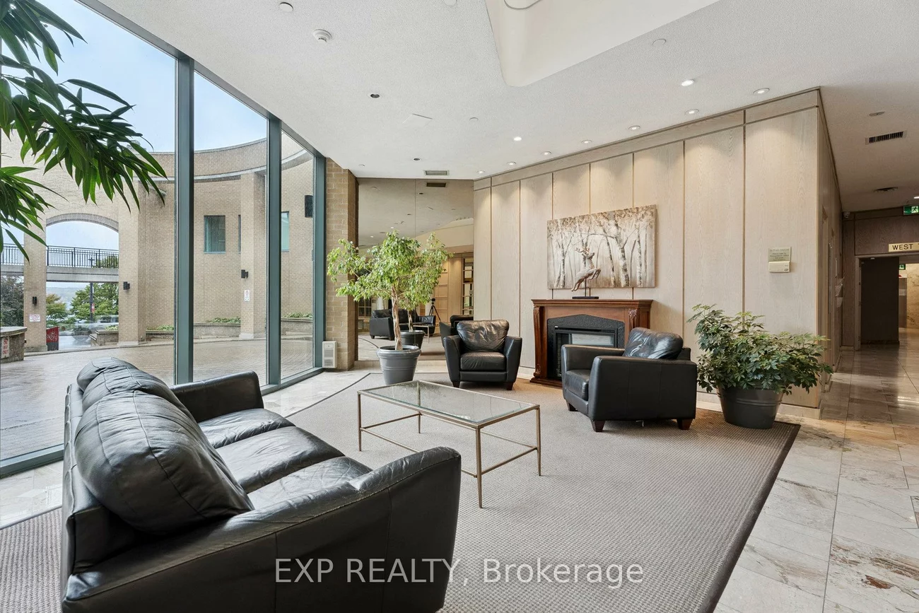 140, Dunlop, City Centre, Barrie