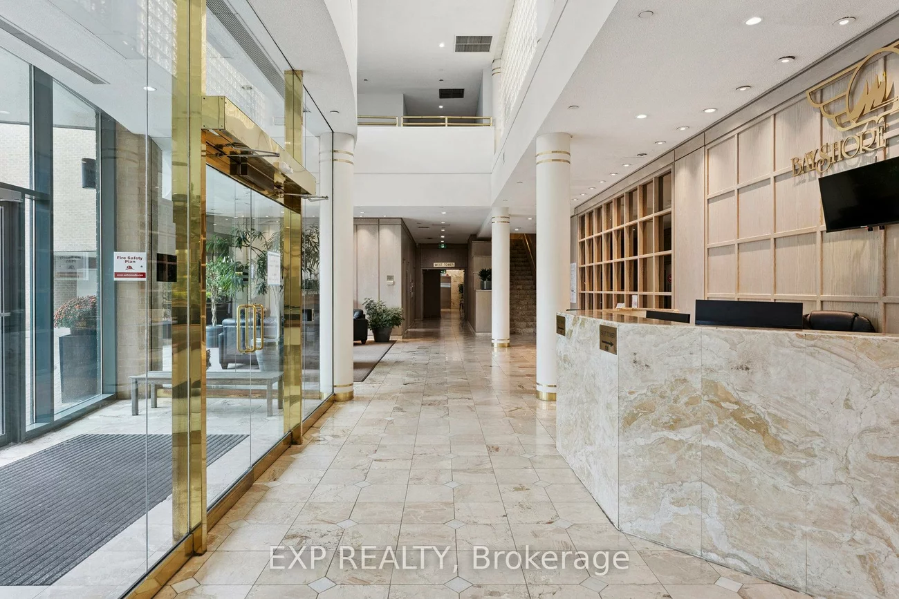 140, Dunlop, City Centre, Barrie