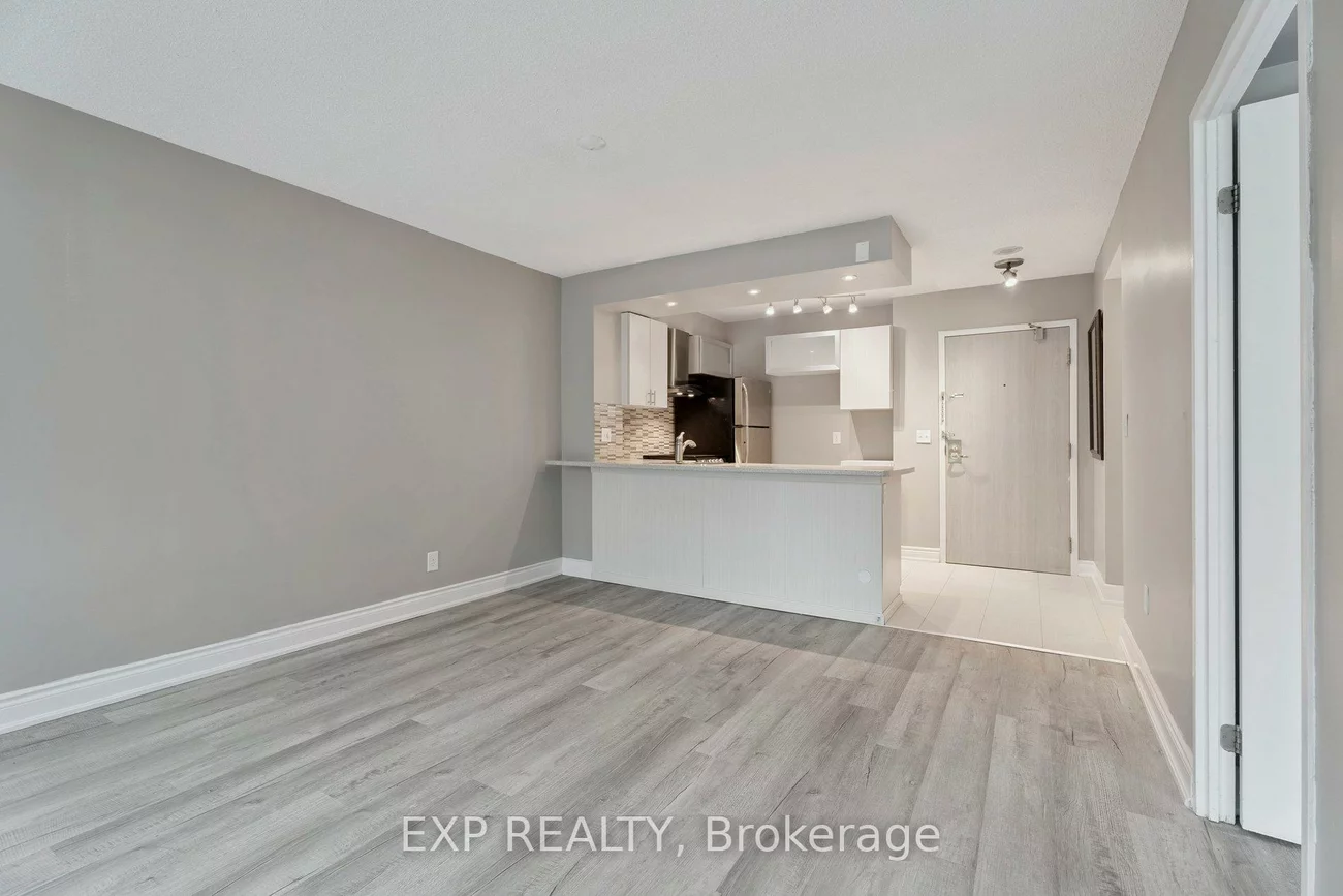 140, Dunlop, City Centre, Barrie