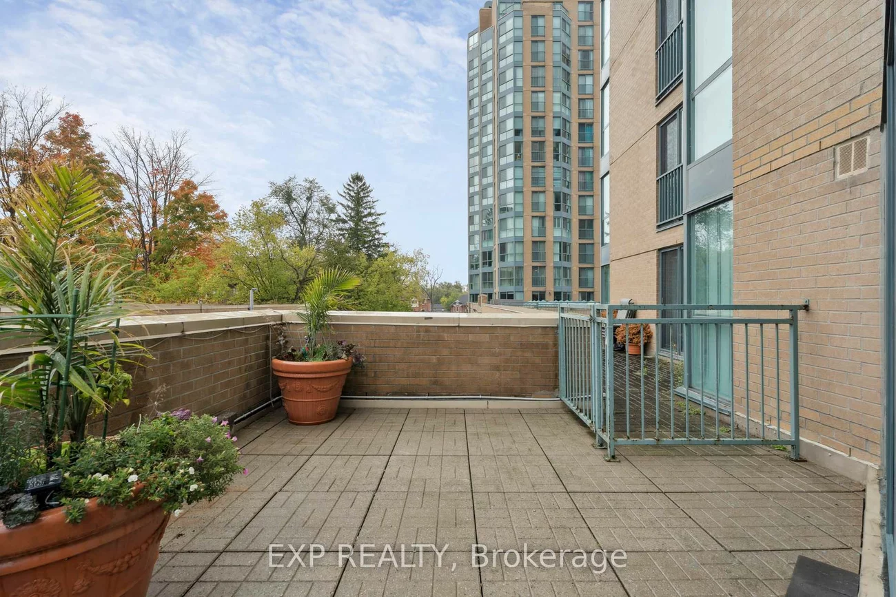 140, Dunlop, City Centre, Barrie