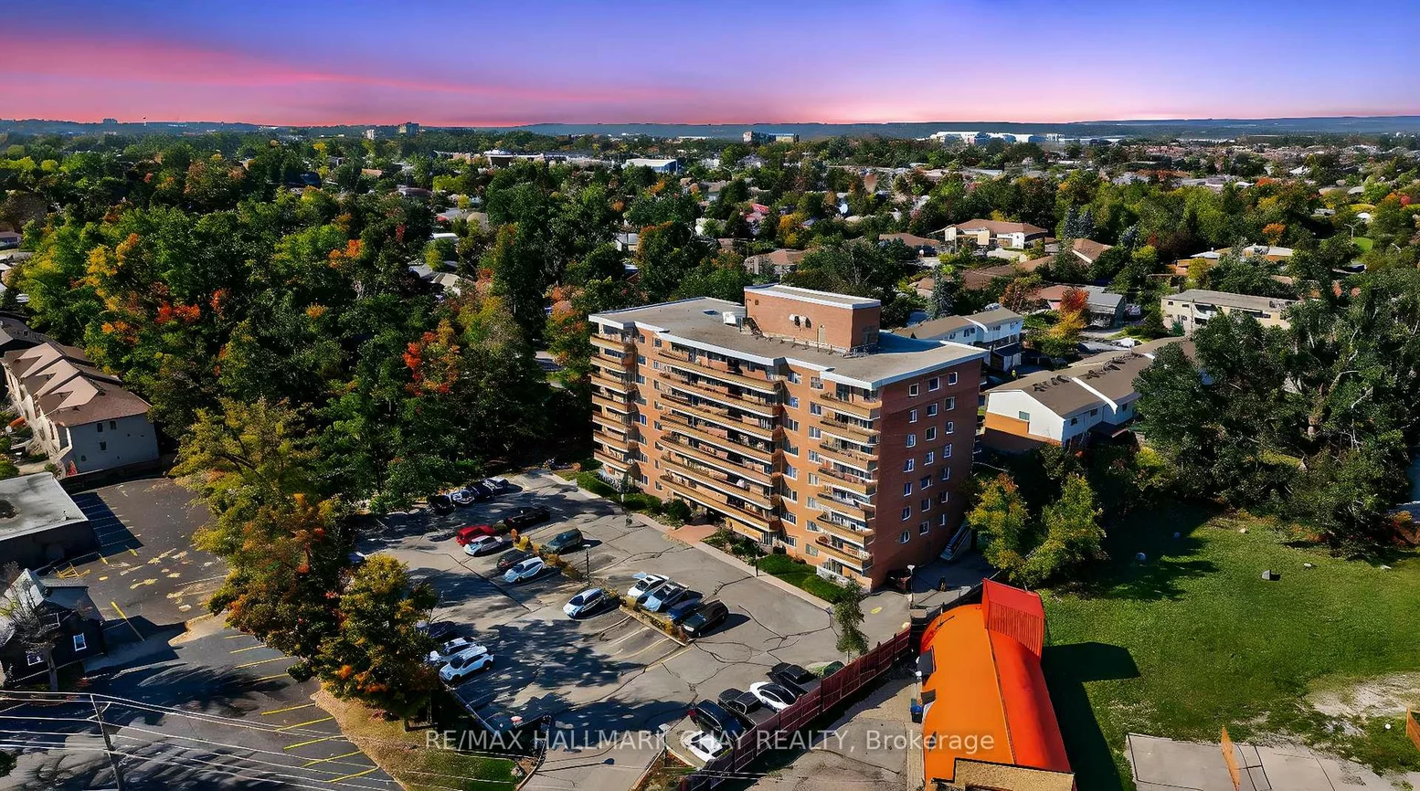 414, Blake, Codrington, Barrie