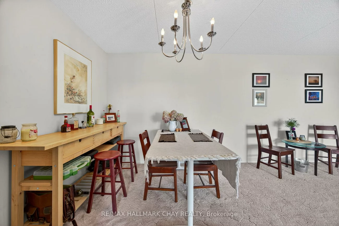 414, Blake, Codrington, Barrie