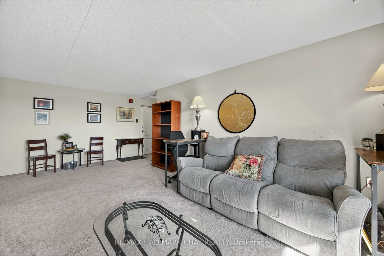 414, Blake, Codrington, Barrie