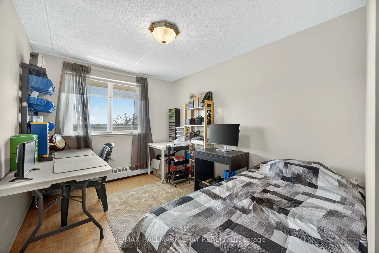 414, Blake, Codrington, Barrie