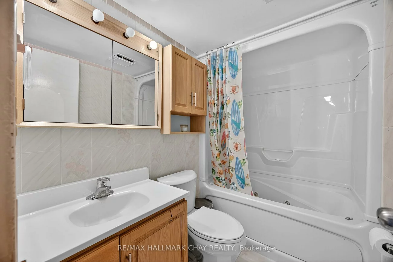 414, Blake, Codrington, Barrie