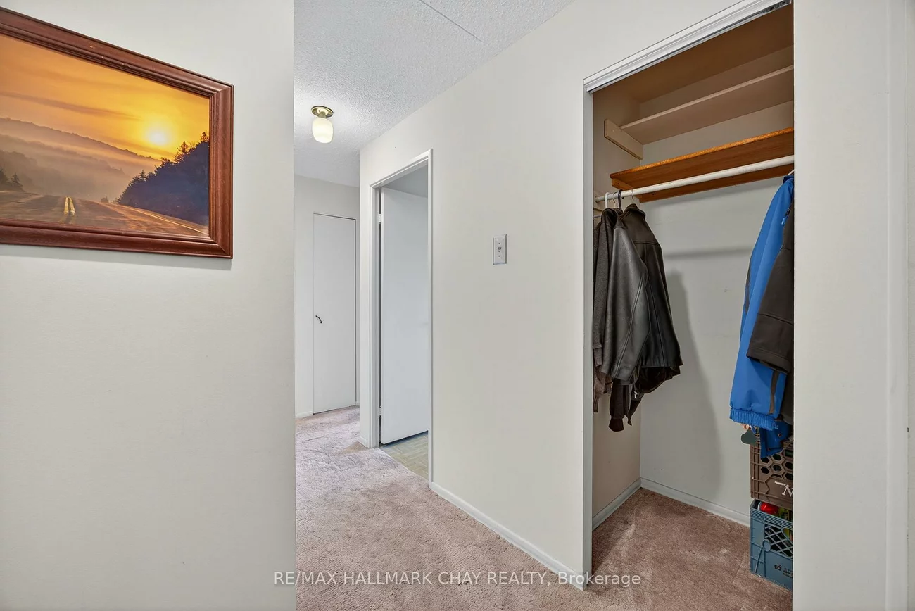 414, Blake, Codrington, Barrie