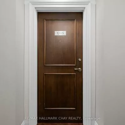 6, TORONTO, City Centre, Barrie