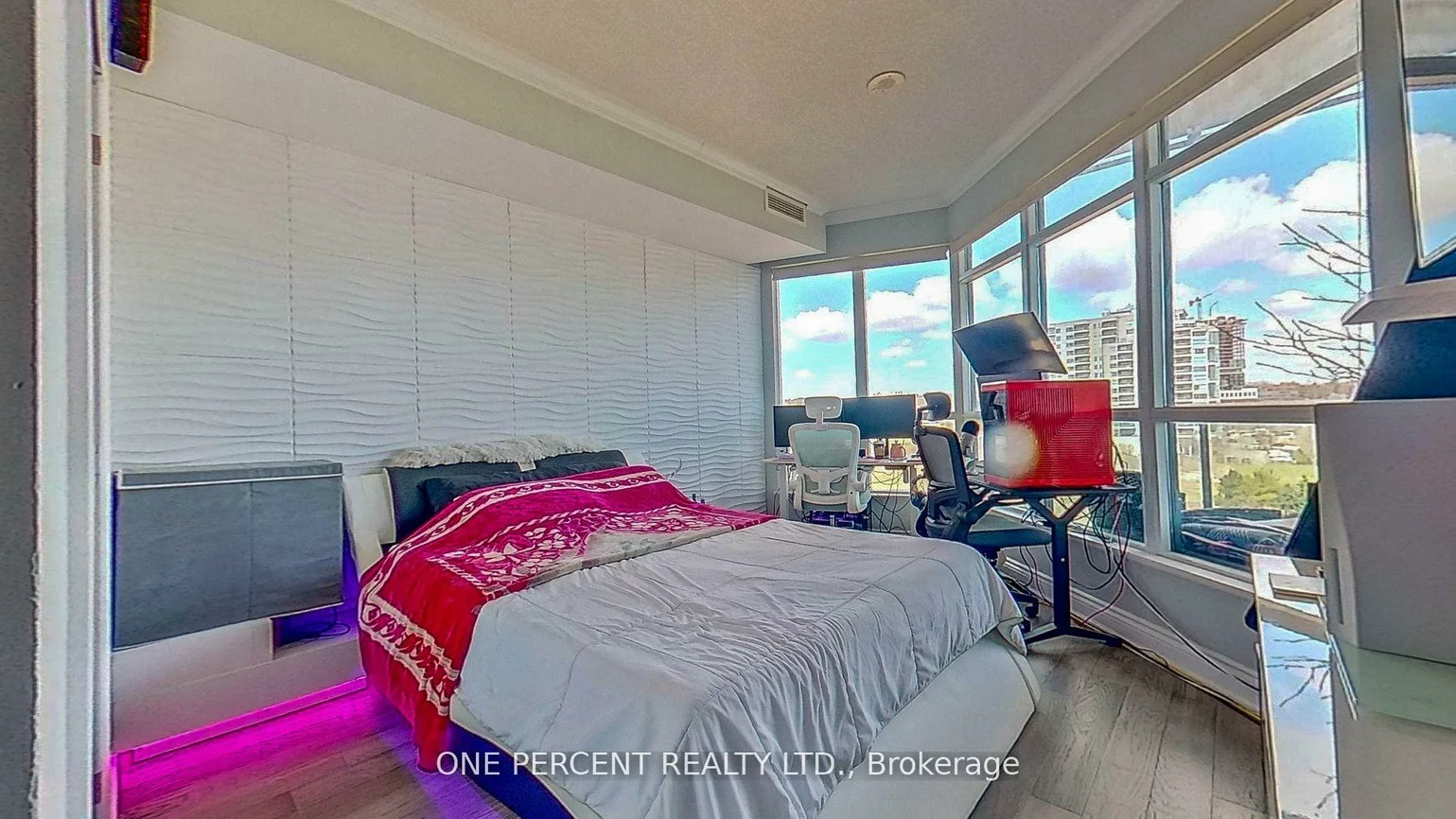 33, ELLEN, Lakeshore, Barrie