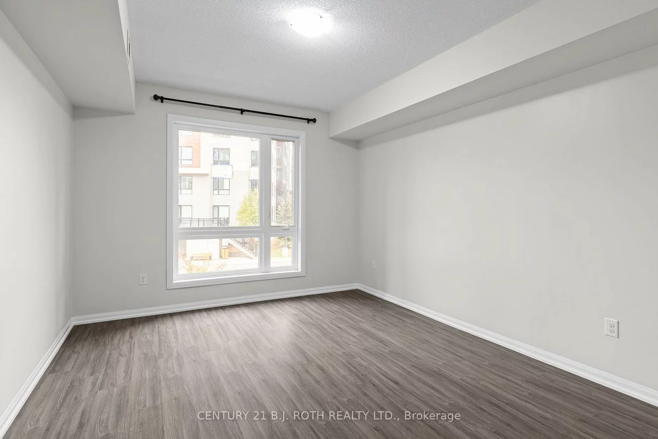 302, ESSA, 400 West, Barrie