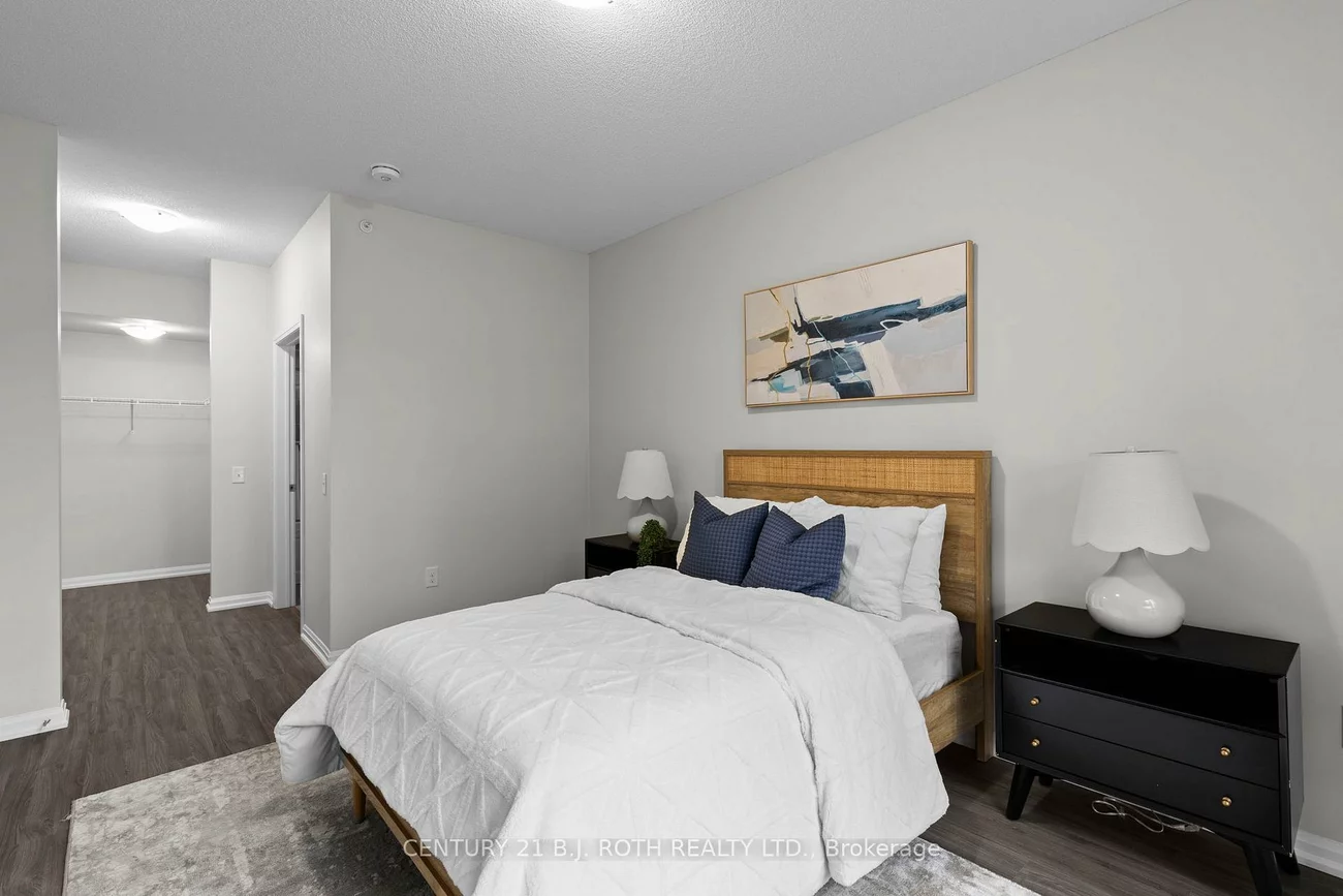 302, ESSA, 400 West, Barrie