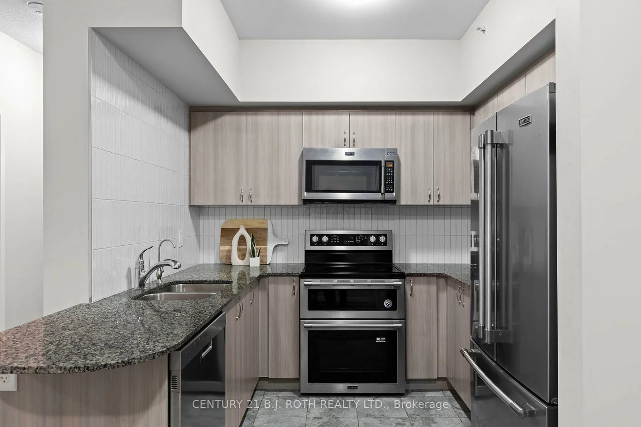 302, ESSA, 400 West, Barrie